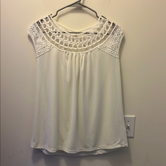Maurices White Lace Detail Blouse size Medium - Picture 1 of 9